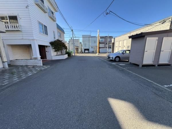 Land for Sale in Kita Ward, Sapporo, Hokkaido - 218m² - Thumbnail 2