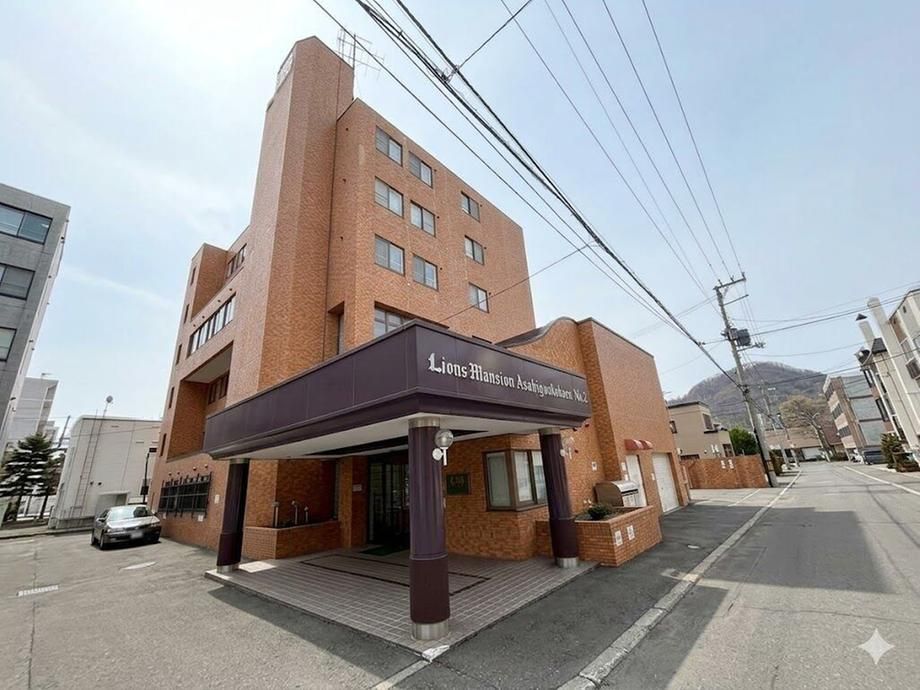 3LDK Apartment for Sale in Sapporo, Hokkaido - 66.28 sqm - Thumbnail 4