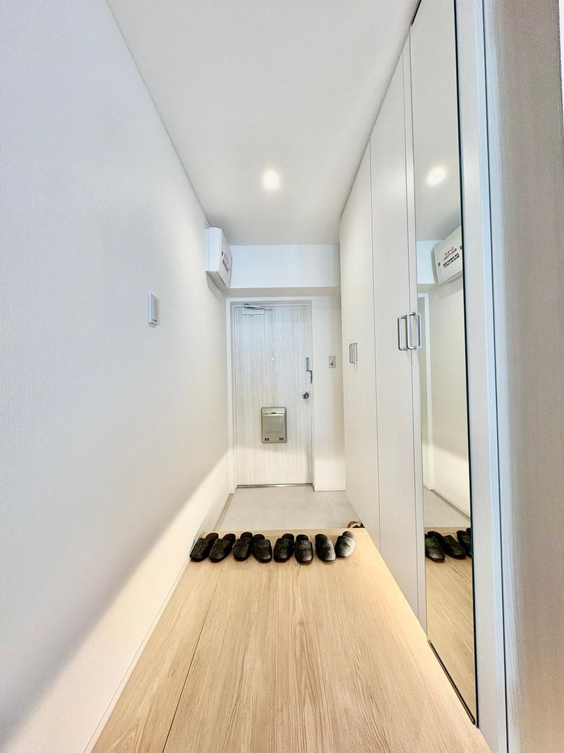 Renovated 3LDK Apartment for Sale in Central Sapporo - Image 1