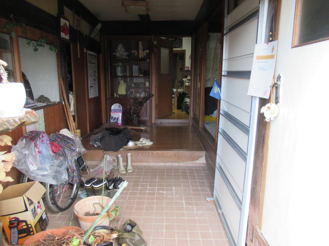 1977 Wooden House on 349m² Land in Yamaguchi City - Aio Futoshima - Thumbnail 3