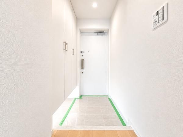 Renovated 3LDK Apartment in Totsuka, Yokohama - Thumbnail 2