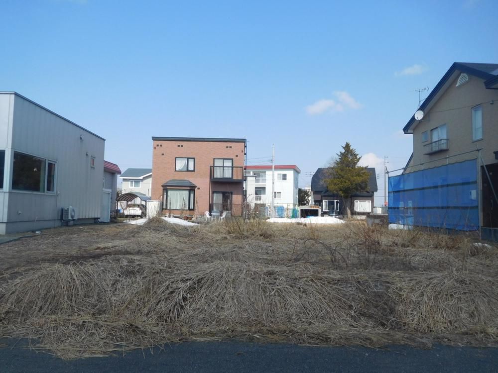 290m2 Land for Sale in Kitahiroshima, Hokkaido - Thumbnail 2
