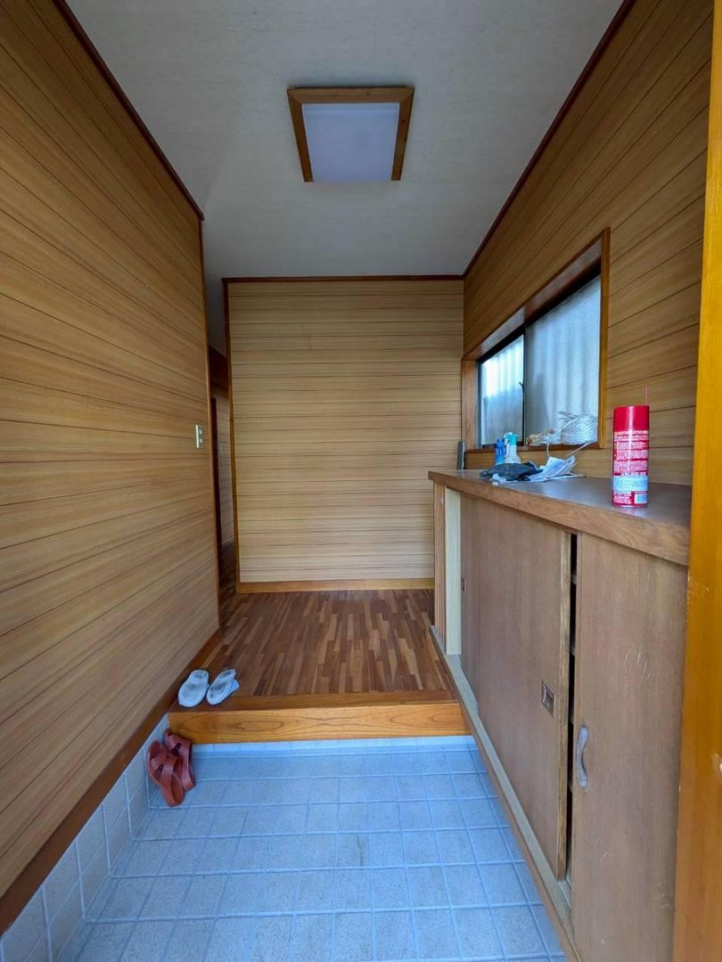 3DK House for Sale in Yokosuka, Kanagawa - 89.43m2 - Thumbnail 3