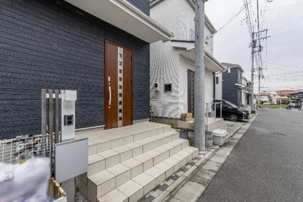 3LDK House in Akishima, Tokyo - 93.98 sqm - Thumbnail 2