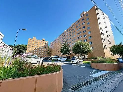 Renovated 3LDK Apartment for Sale in Otaru, Hokkaido - Thumbnail 2