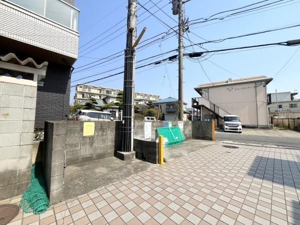 3DK Apartment for Sale in Isehara, Kanagawa - 55.1m2 - Thumbnail 2