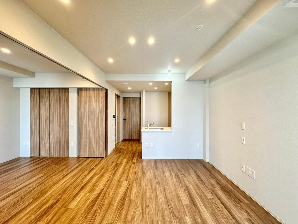 1LDK Apartment for Sale in Sapporo, Hokkaido - 42.71m2 - Thumbnail 4