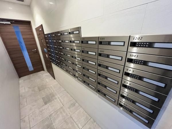 2LDK Apartment for Sale in Miyazaki City, Miyazaki Prefecture - Thumbnail 2