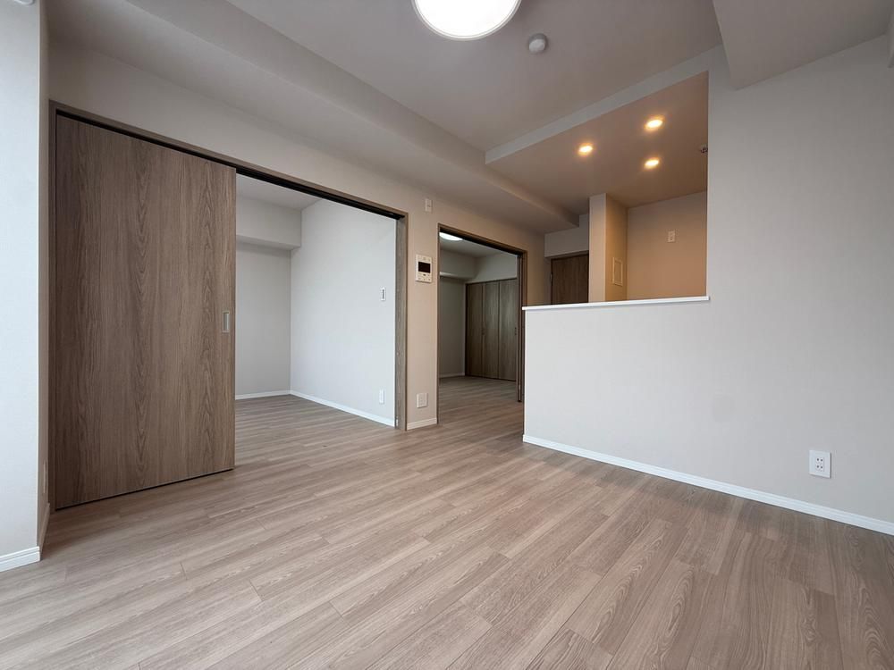 2LDK+S Apartment for Sale in Kawasaki-ku, 54.67m2 - Thumbnail 3
