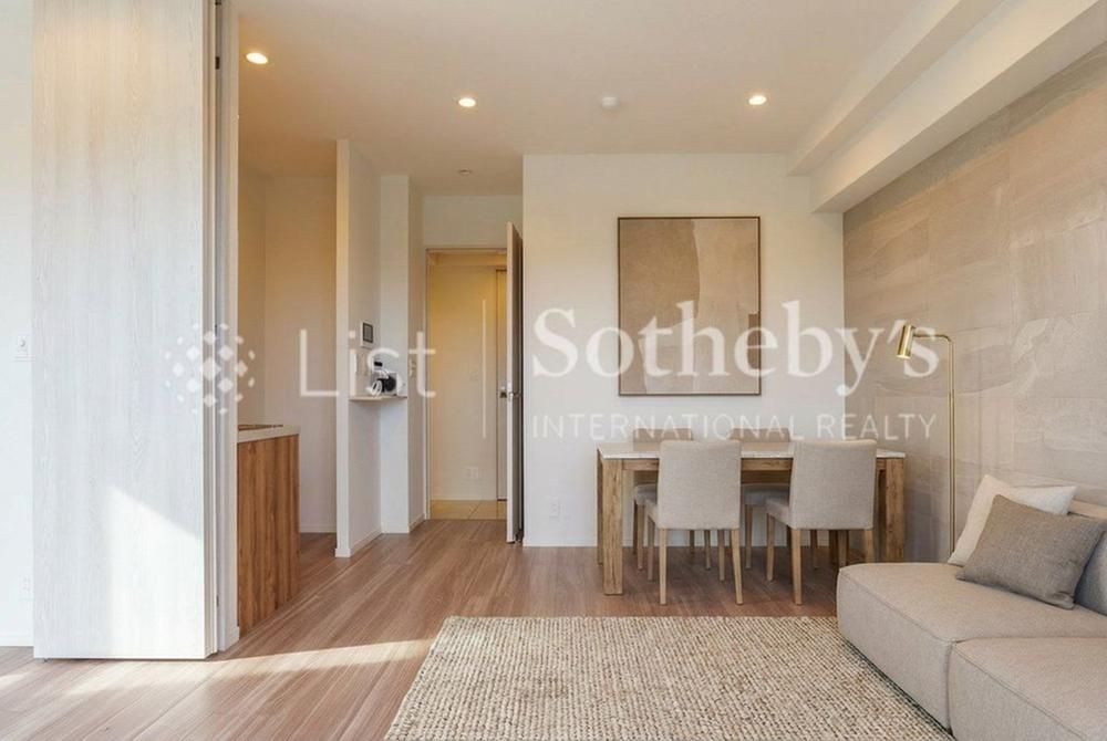 1LDK Apartment for Sale in Ishigaki, Okinawa - 41.31m2 - Thumbnail 2
