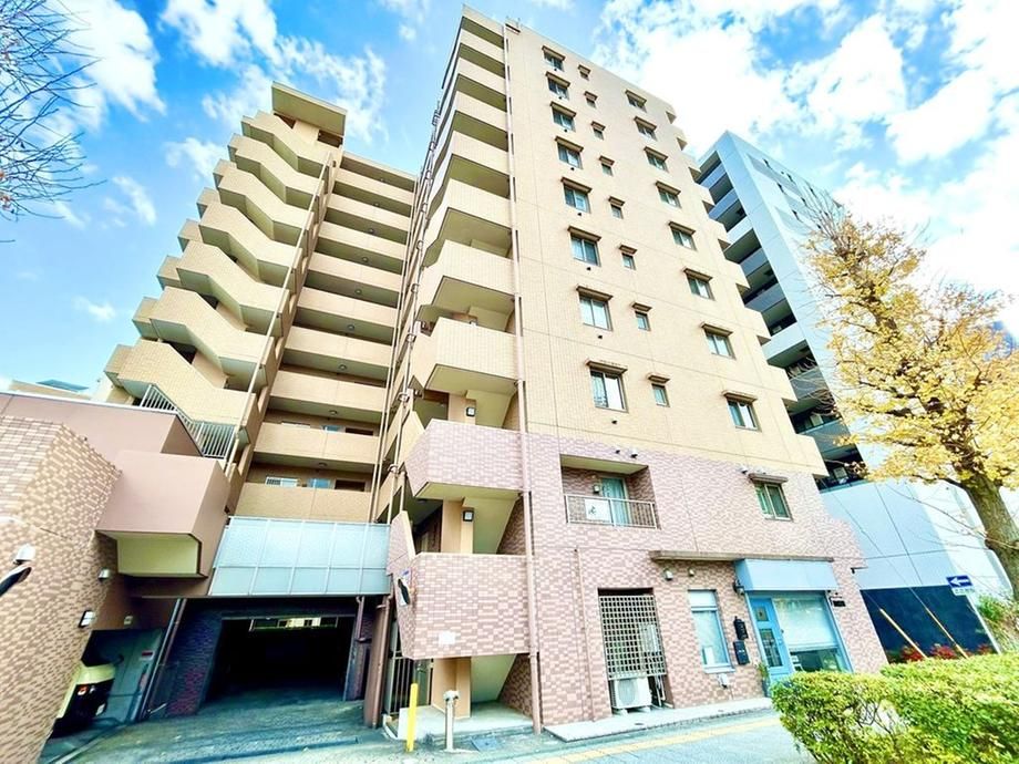 2LDK Apartment for Sale in Nishi Ward, Yokohama - 55m² - Thumbnail 3