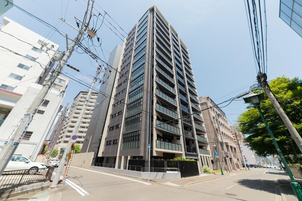 3LDK Apartment for Sale in Aoba-ku, Sendai, Miyagi - Thumbnail 2