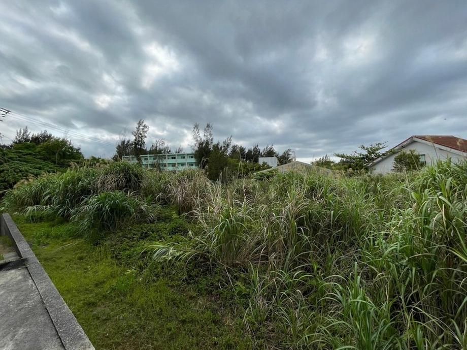 Land for Sale in Onna Village Okinawa 893sqm - Thumbnail 3