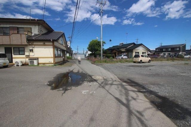 Land for Sale in Koga City, Ibaraki - 2015.69 sqm - Thumbnail 3