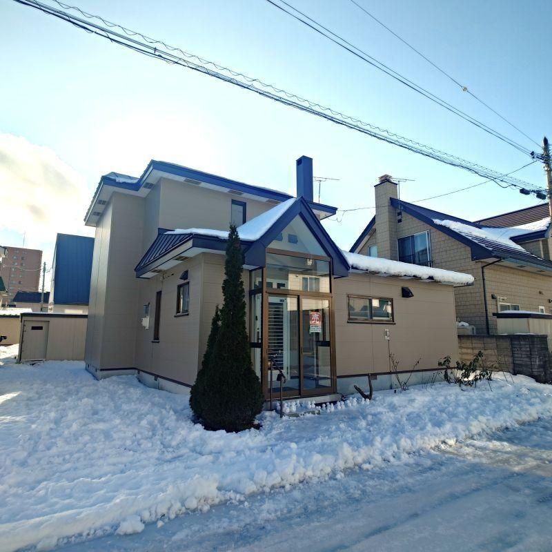 4LDK Detached House for Sale in Tomakomai, Hokkaido - Thumbnail 2