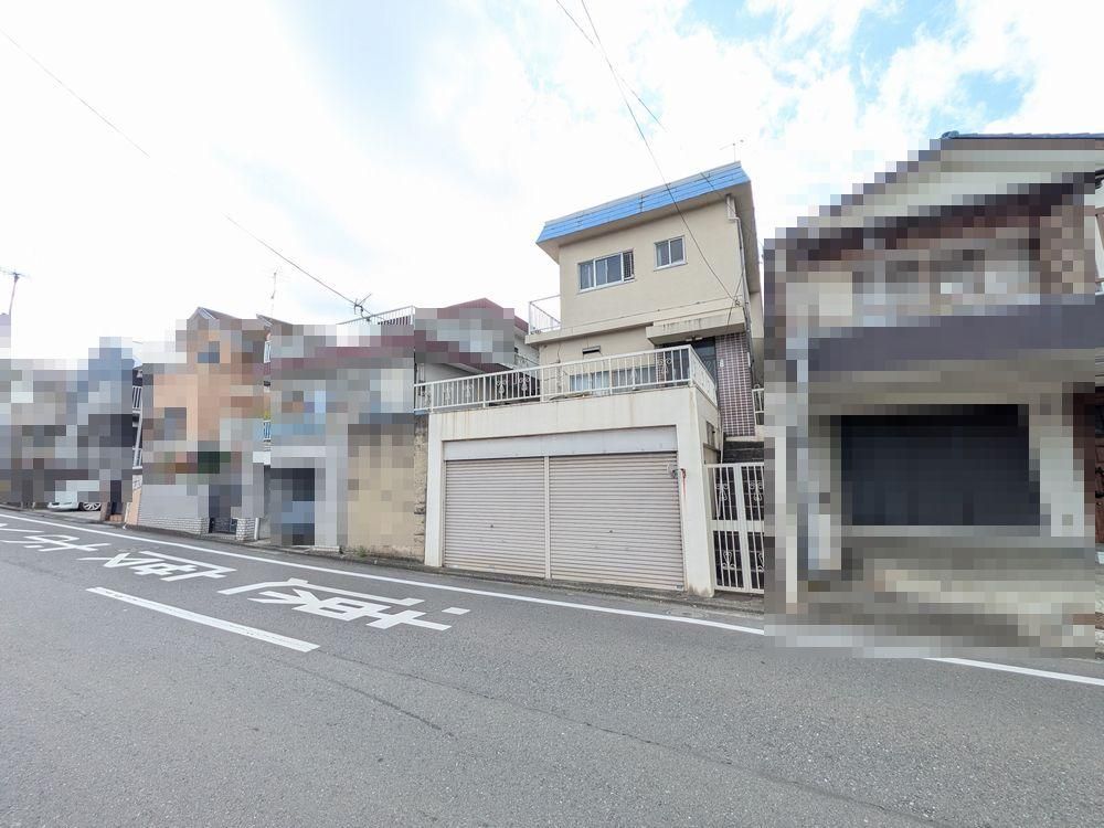 5K Steel-Framed House in Kōnan-ku, Yokohama with Parking - Thumbnail 2