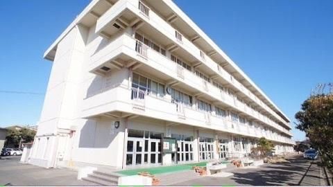 2LDK Apartment for Sale in Wakabayashi, Sendai - 71.97m2 - Thumbnail 2