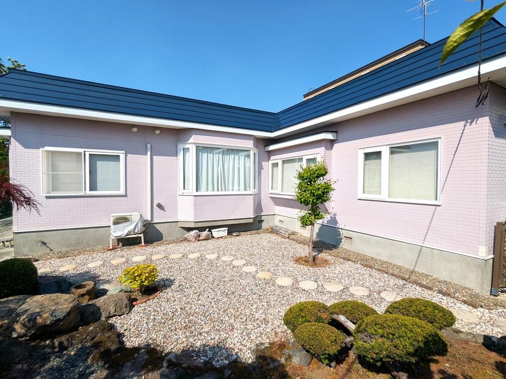 3LDK Single-Story House for Sale in Kiyota-ku, Sapporo - Thumbnail 2