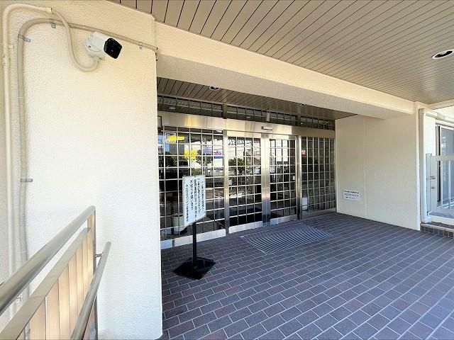2LDK Apartment for Sale in Moriguchi, Osaka - 19.8M Yen - Thumbnail 4