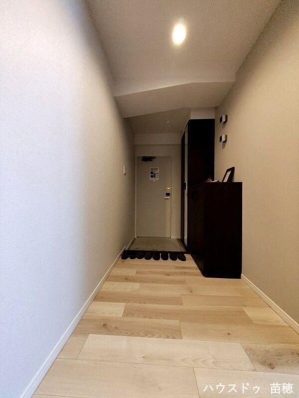 Renovated 3LDK Apartment near Kanjo-dori Higashi Station, Sapporo - Thumbnail 3