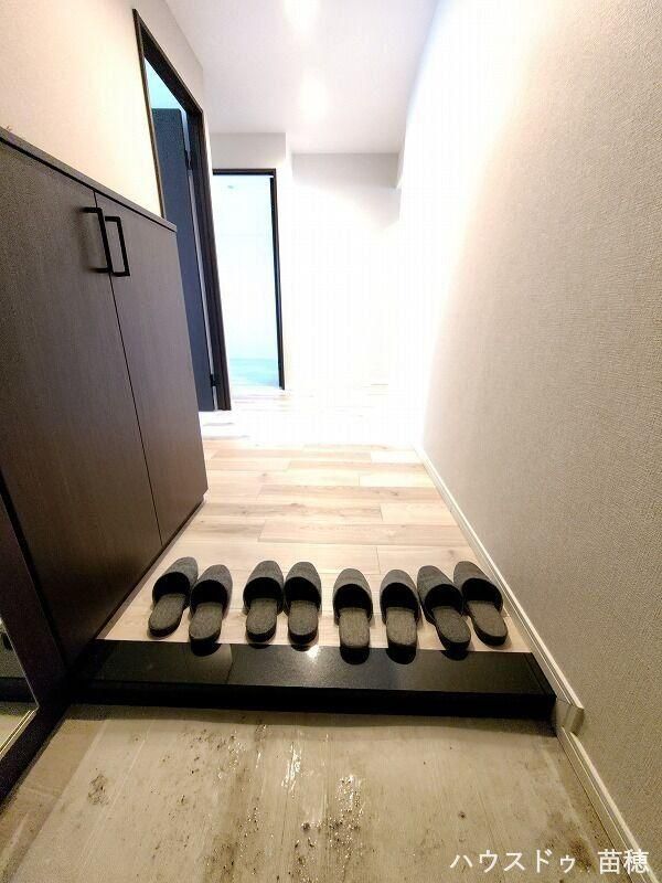 Renovated 3LDK Apartment near Kanjo-dori Higashi Station, Sapporo - Thumbnail 2