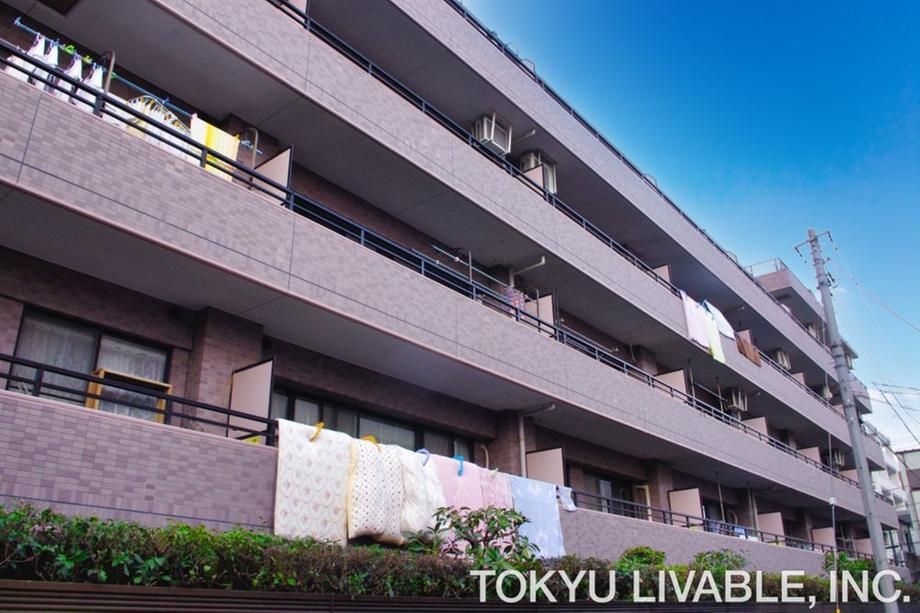 3LDK Apartment for Sale in Central Rin'kan, Yamato City - Thumbnail 2