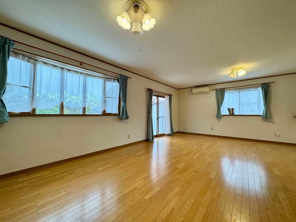 Spacious 2LDK House with Solar Power in Date City, Fukushima - Thumbnail 4