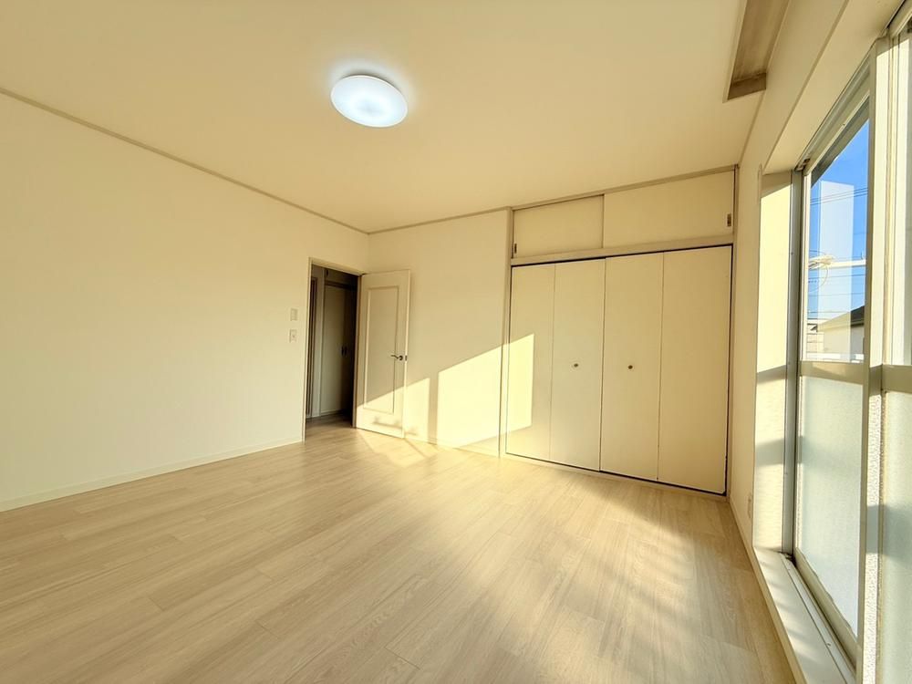 Renovated 3LDK House for Sale in Akishima, Tokyo - Thumbnail 4