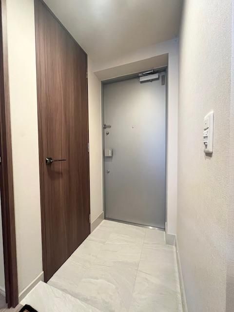2LDK Apartment for Sale in Kagoshima City - The Parkhouse Kagoshima Central Tower - Thumbnail 2