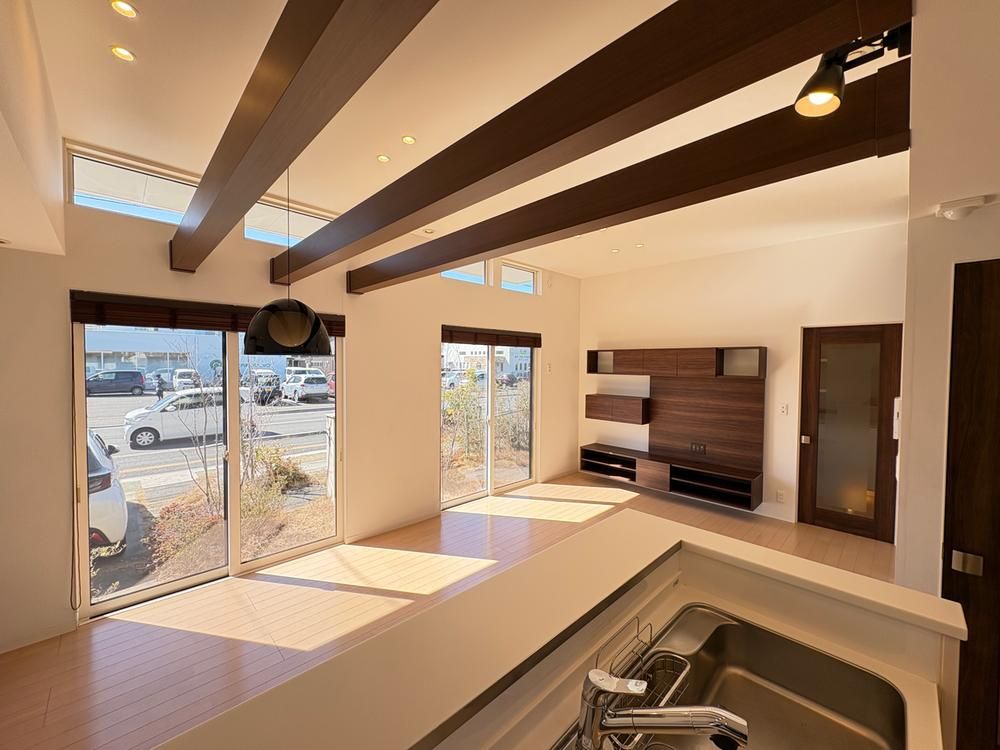 4LDK+S House for Sale in Wakabayashi-ku, Sendai, 106 sqm - Thumbnail 3