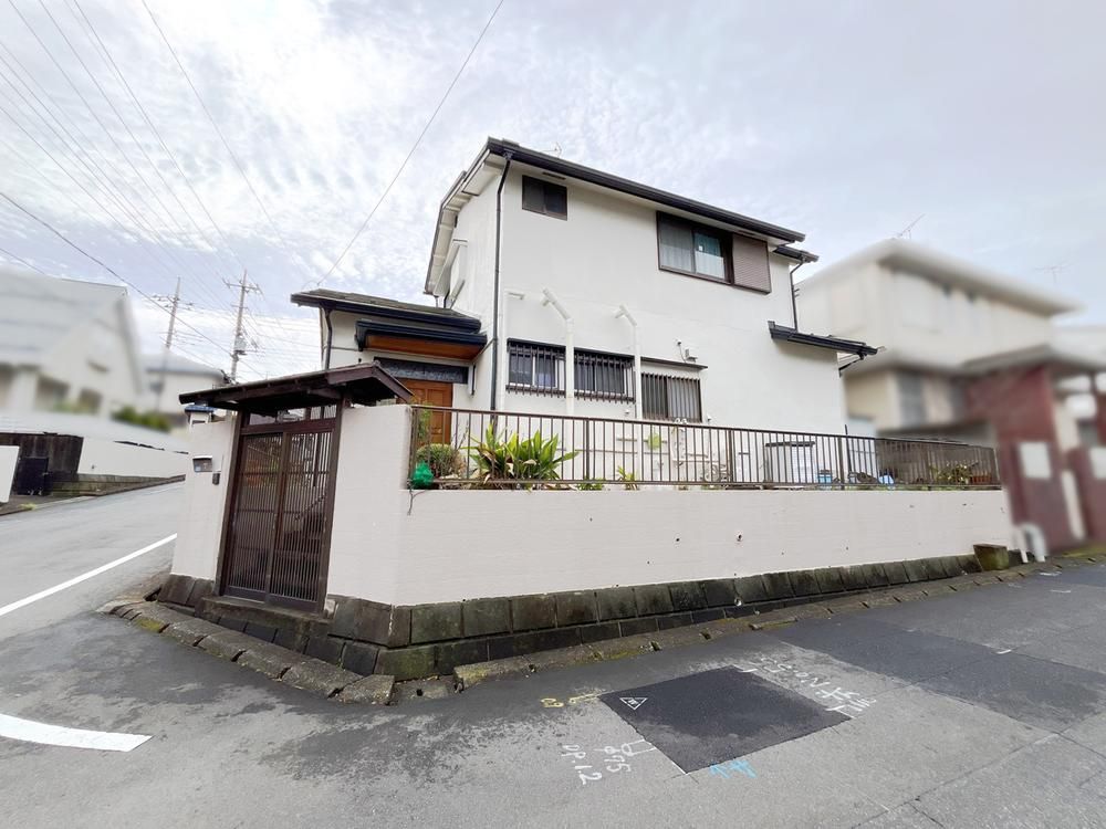 Land for Sale in Hachioji, Tokyo - Corner Lot, No Building Conditions - Thumbnail 4