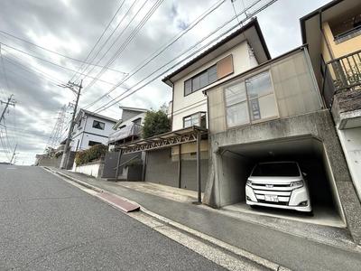 Renovated 3LDK+S House in Minami-ku, Hiroshima - 31.8M Yen — Apartment, Minami, Hiroshima