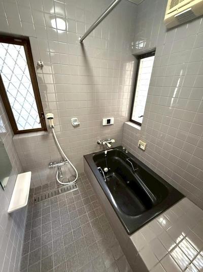Renovated 3LDK+S House in Minami-ku, Hiroshima - 31.8M Yen — Bathroom, Minami, Hiroshima