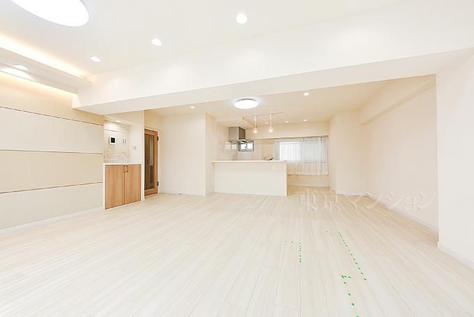 3LDK Apartment for Sale in Suginami, Tokyo – 91.49m2 with Balcony - Thumbnail 4