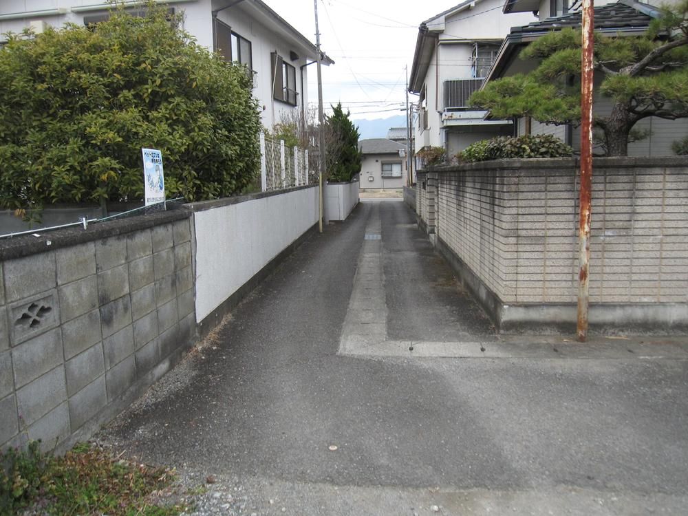 Spacious 7K House in Kofu City with 573m2 Land - Thumbnail 3