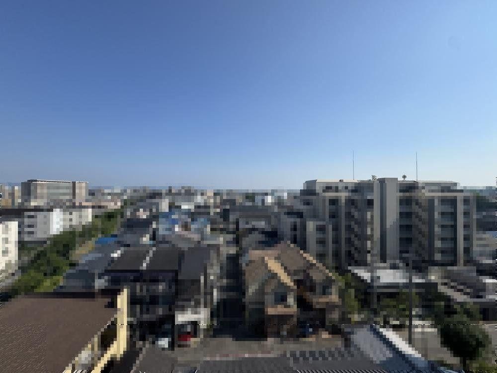 4LDK Top-Floor Apartment in Takatsuki, Osaka – 137.61 sqm - Thumbnail 3