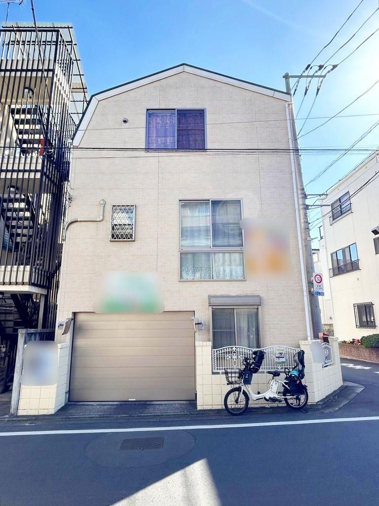 4LDK Detached House for Sale in Nakameguro, Tokyo - Thumbnail 3
