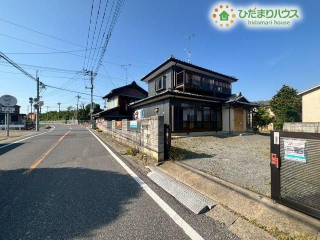 5LDK Traditional House for Sale in Fukaya, Saitama - 135m2 - Thumbnail 3