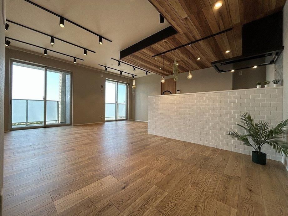 Renovated 3LDK Apartment in Fukuoka City's Island Tower Sky Club - Thumbnail 4