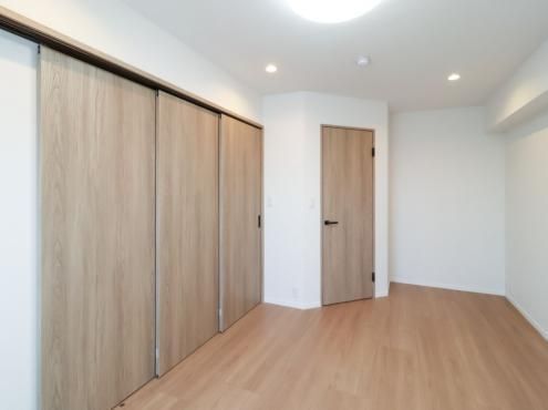 Gran Tsudanuma Hills 3LDK+S Apartment for Sale in Funabashi - Thumbnail 4