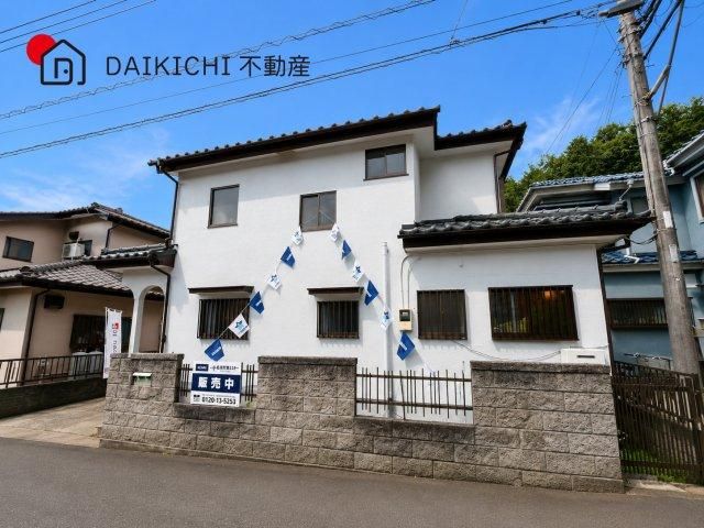 3LDK House for Sale in Moroyama, Saitama - 165m² Land - Thumbnail 2