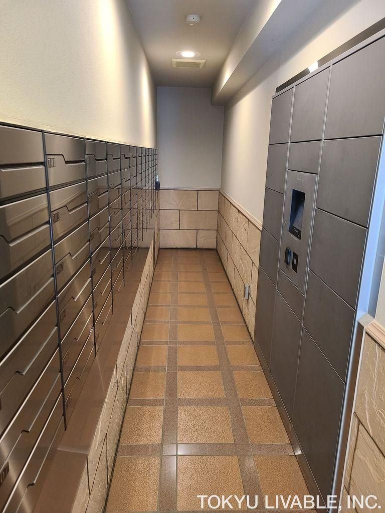 Renovated 3LDK Apartment in Nakanojima, Kawasaki - Thumbnail 4