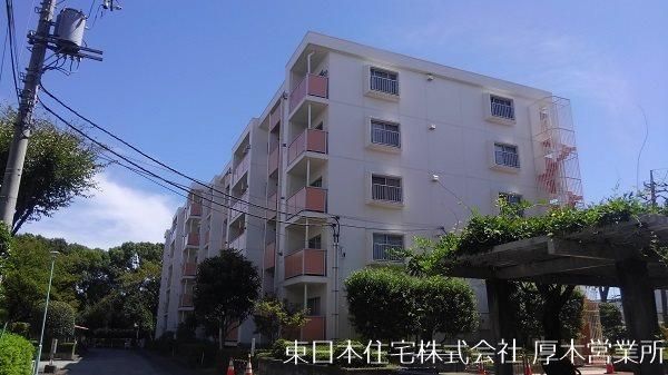 3LDK Apartment for Sale in Atsugi, Kanagawa - 4.8 Million Yen - Thumbnail 2