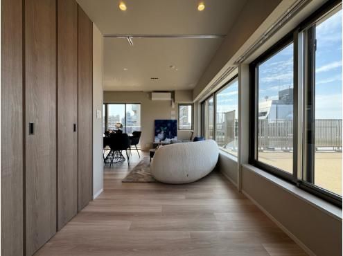 3LDK Apartment for Sale in Takadanobaba, Shinjuku, Tokyo - Thumbnail 2
