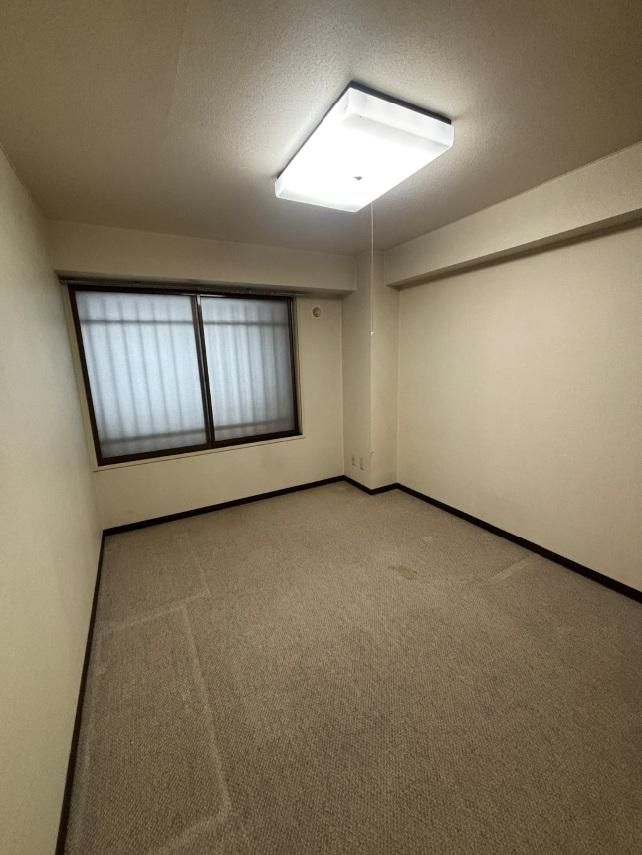 4LDK Apartment for Sale Near Nakajima Park, Sapporo - Thumbnail 3