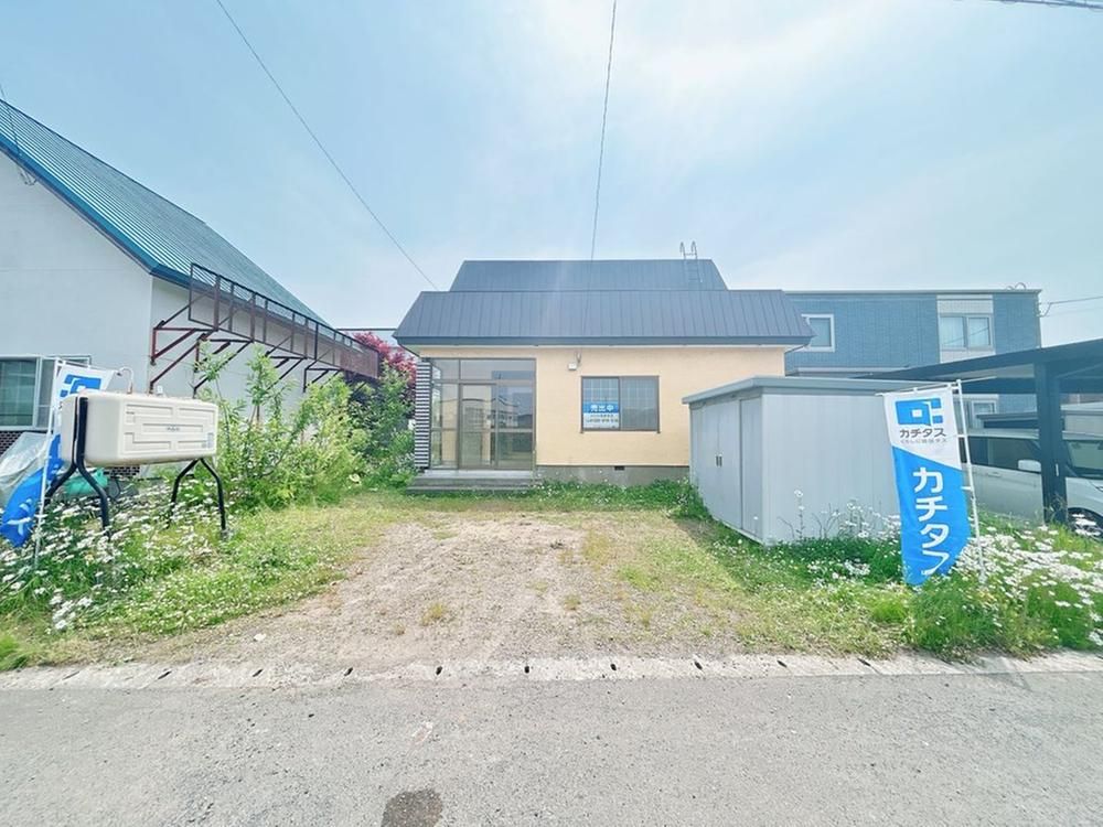 4LDK House for Sale in Yoichi Town, Hokkaido - 9,990,000 JPY - Thumbnail 2