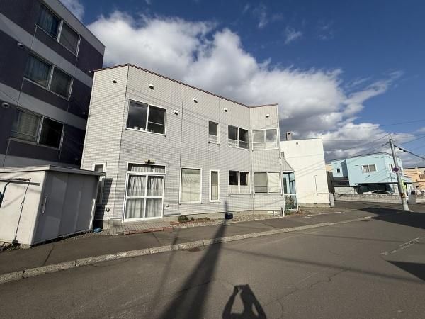 Land for Sale in Nishi Ward, Sapporo - 101.69 m2 - Thumbnail 2