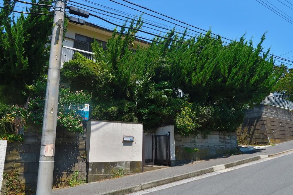 Land for Sale in Higashikamigō-chō, Sakae-ku, Yokohama – 184m² - Thumbnail 3