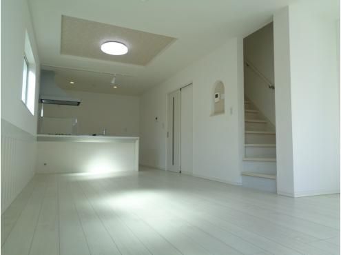 2015-Built 3LDK+S House Near Kita-Omiya Station, Saitama - Thumbnail 3