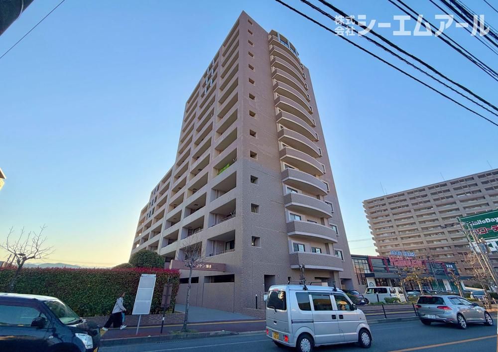 4LDK Apartment for Sale in Nakakawa, Fukuoka - 90.84 sqm - Thumbnail 2